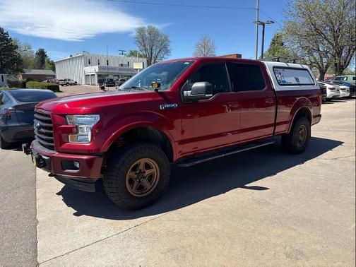 Red 2017 Ford F-150 XLT