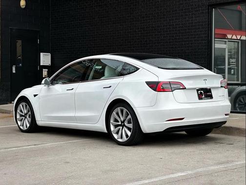 2020 Tesla Model 3 Long Range
