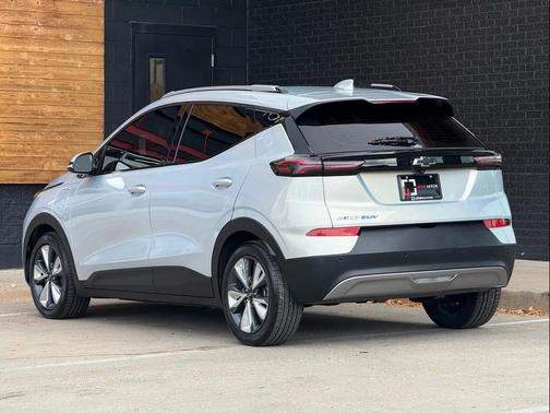 2023 Chevrolet Bolt EUV FWD LT