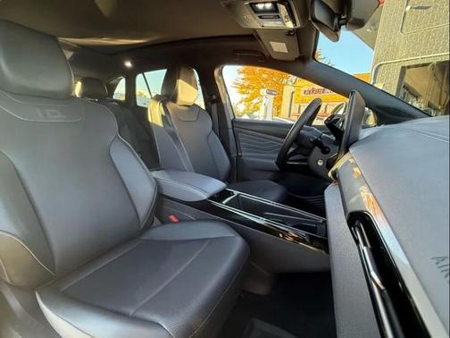 2023 Volkswagen ID.4 AWD Pro S