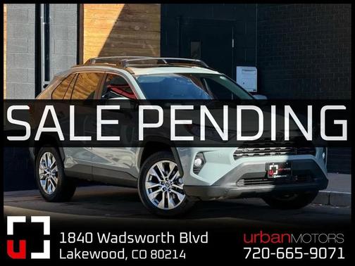 2020 Toyota RAV4 XLE Premium