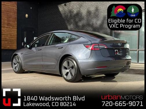Gray 2022 Tesla Model 3 Long Range