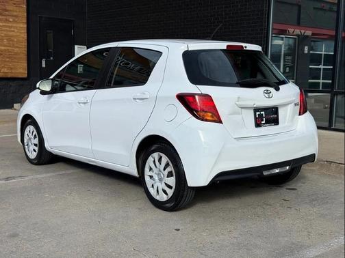 2017 Toyota Yaris L