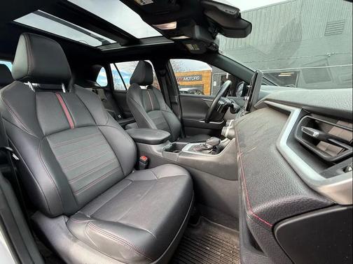 2024 Toyota RAV4 Prime XSE