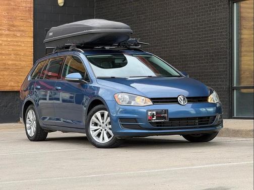 2017 Volkswagen Golf SportWagen TSI S