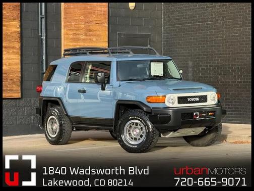 2014 Toyota FJ Cruiser Base