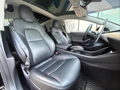 Black 2018 Tesla Model 3 Long Range