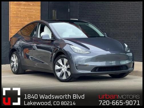 2022 Tesla Model Y Long Range Dual Motor All-Wheel Drive