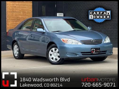 2004 Toyota Camry LE