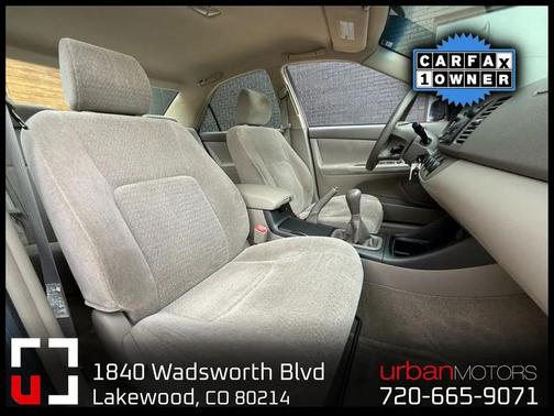 2004 Toyota Camry LE
