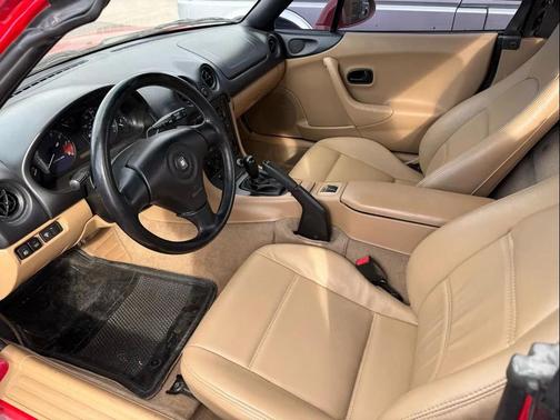 1999 Mazda MX-5 Miata Leather Pkg