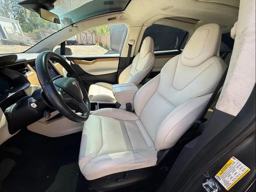 Gray 2019 Tesla Model X Long Range