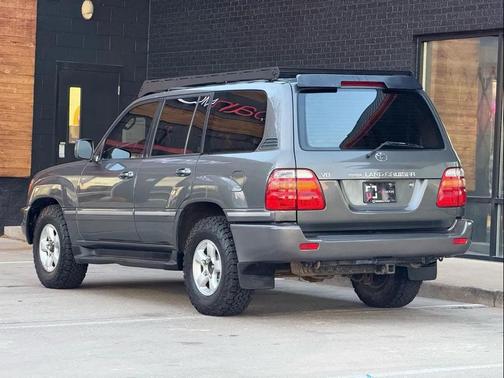 1999 Toyota Land Cruiser Base