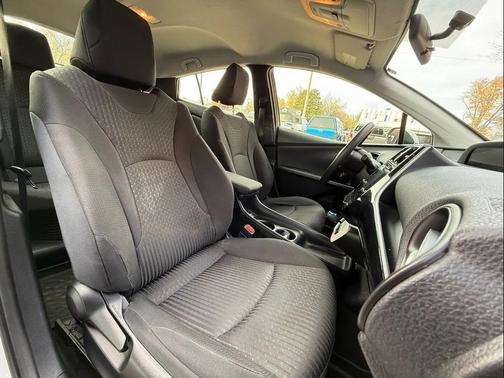 2016 Toyota Prius Two