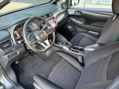 2023 Nissan Leaf S 40 kWh