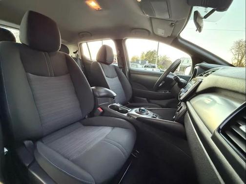 2023 Nissan Leaf S 40 kWh