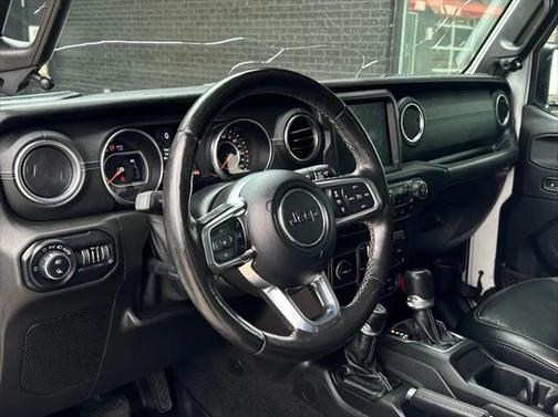 2020 Jeep Gladiator Overland