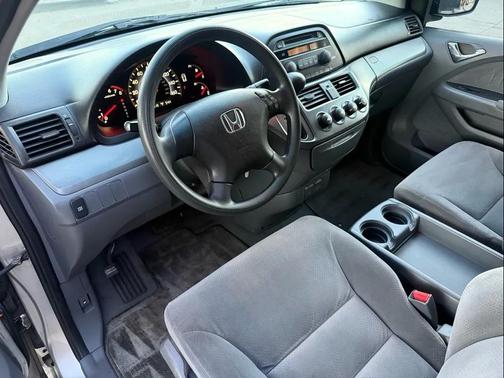 2005 Honda Odyssey LX