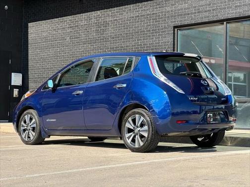 2017 Nissan Leaf SL