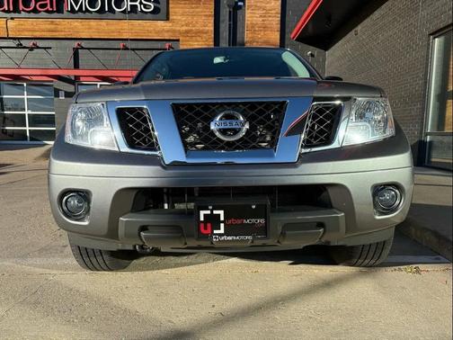 2020 Nissan Frontier SV