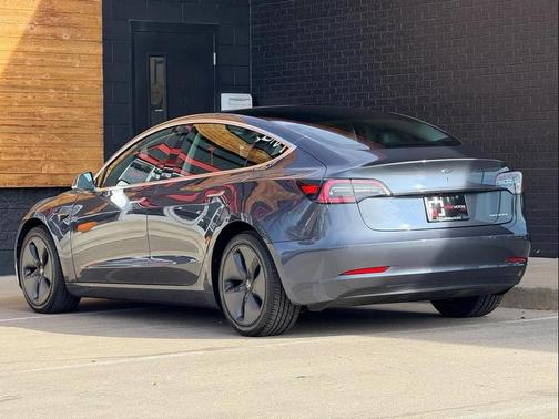 2020 Tesla Model 3 Long Range