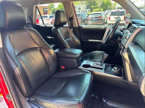 2016 Toyota 4Runner SR5