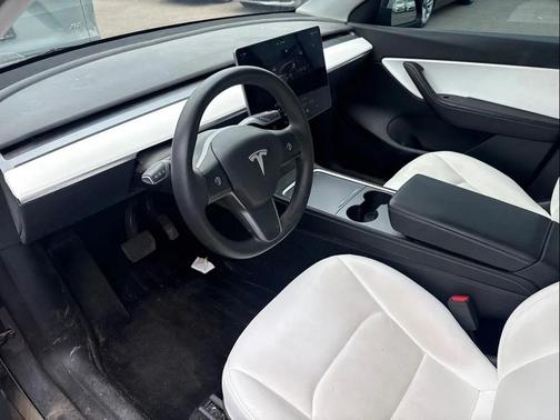 Gray 2022 Tesla Model Y Long Range Dual Motor All-Wheel Drive