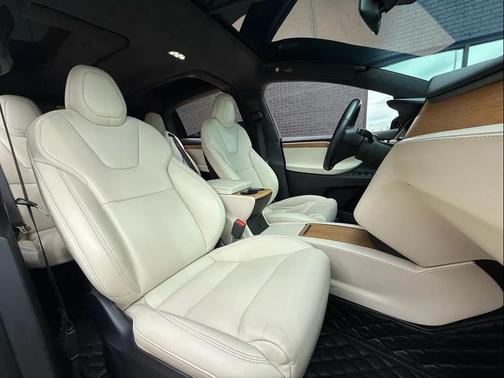 2021 Tesla Model X Performance Dual Motor All-Wheel Drive