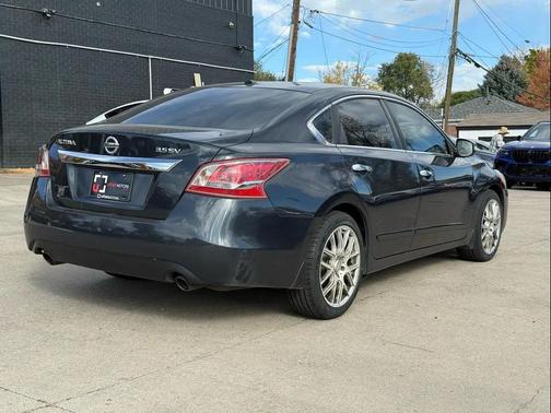 2013 Nissan Altima 3.5 SV