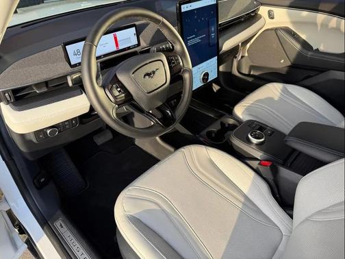 2022 Ford Mustang Mach-E Premium