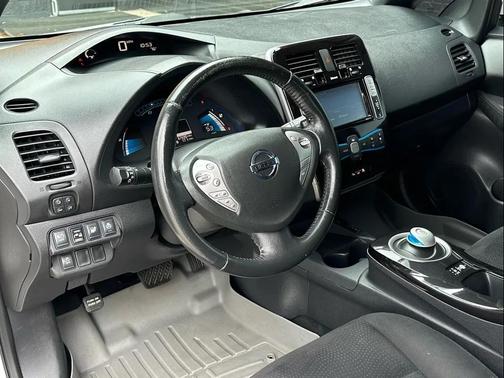 2013 Nissan Leaf SV