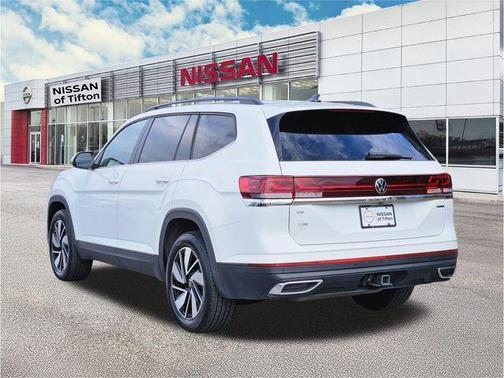 2024 Volkswagen Atlas 2.0T SE