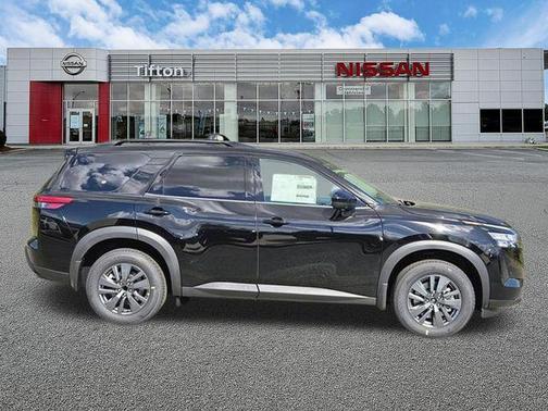 Black 2026 Nissan Pathfinder SV