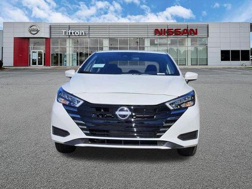 Aspen White 2025 Nissan Versa 1.6 SV