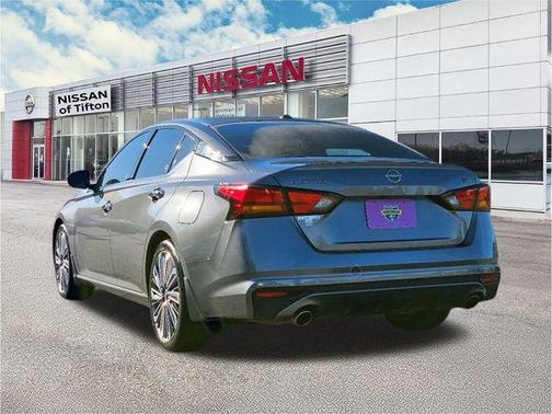 2024 Nissan Altima 2.5 SL