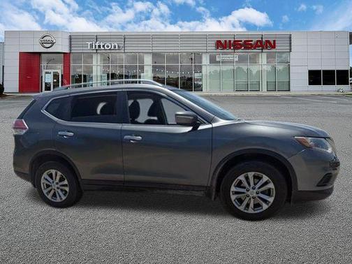 Gun Metallic 2015 Nissan Rogue SV