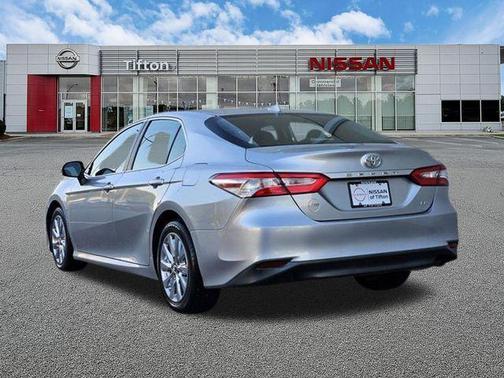 Celestial Silver Metallic 2019 Toyota Camry LE