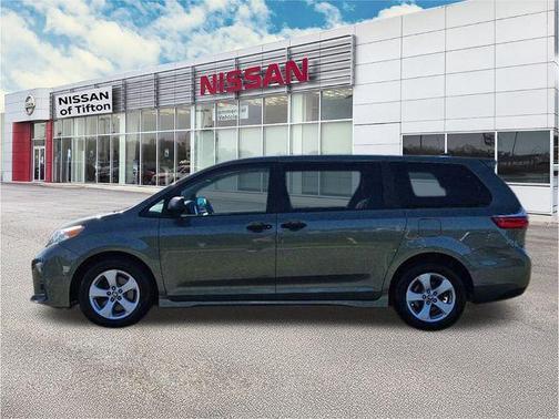 2020 Toyota Sienna L