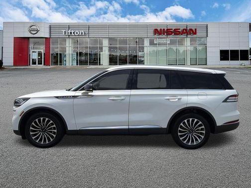 White Metallic 2023 Lincoln Aviator Reserve AWD