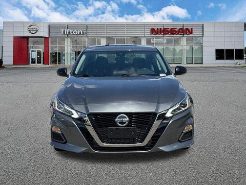 Gun Metallic 2022 Nissan Altima 2.0 SR