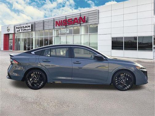 2t Gry Blk Roof 2026 Nissan Sentra SR