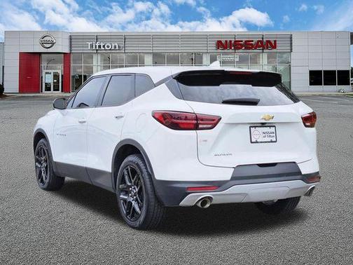 Summit White 2023 Chevrolet Blazer 2LT
