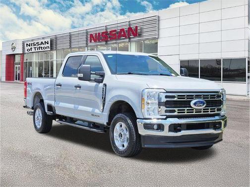 Avalanche 2026 Ford F-250 XLT