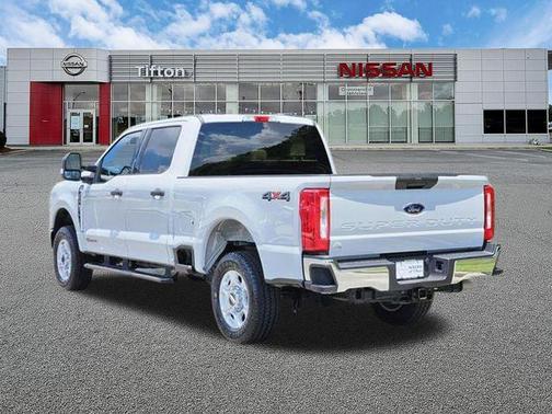 Avalanche 2026 Ford F-250 XLT