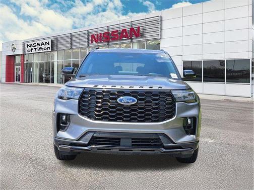 Gray Metallic 2025 Ford Explorer ST-Line