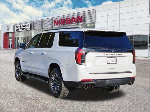 2025 Chevrolet Suburban Z71