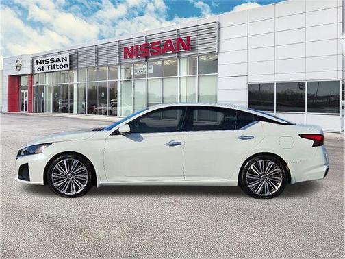 2024 Nissan Altima 2.5 SL