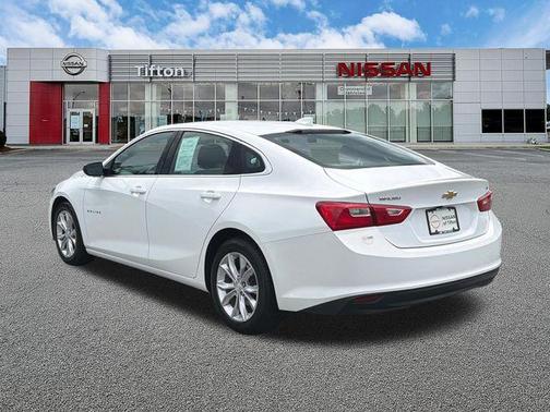 Summit White 2023 Chevrolet Malibu LT