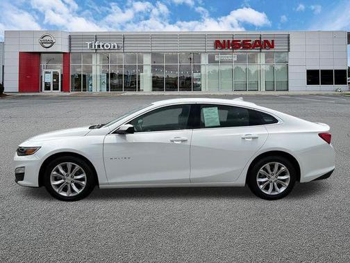 Summit White 2023 Chevrolet Malibu LT