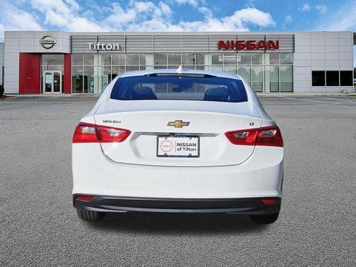 Summit White 2023 Chevrolet Malibu LT